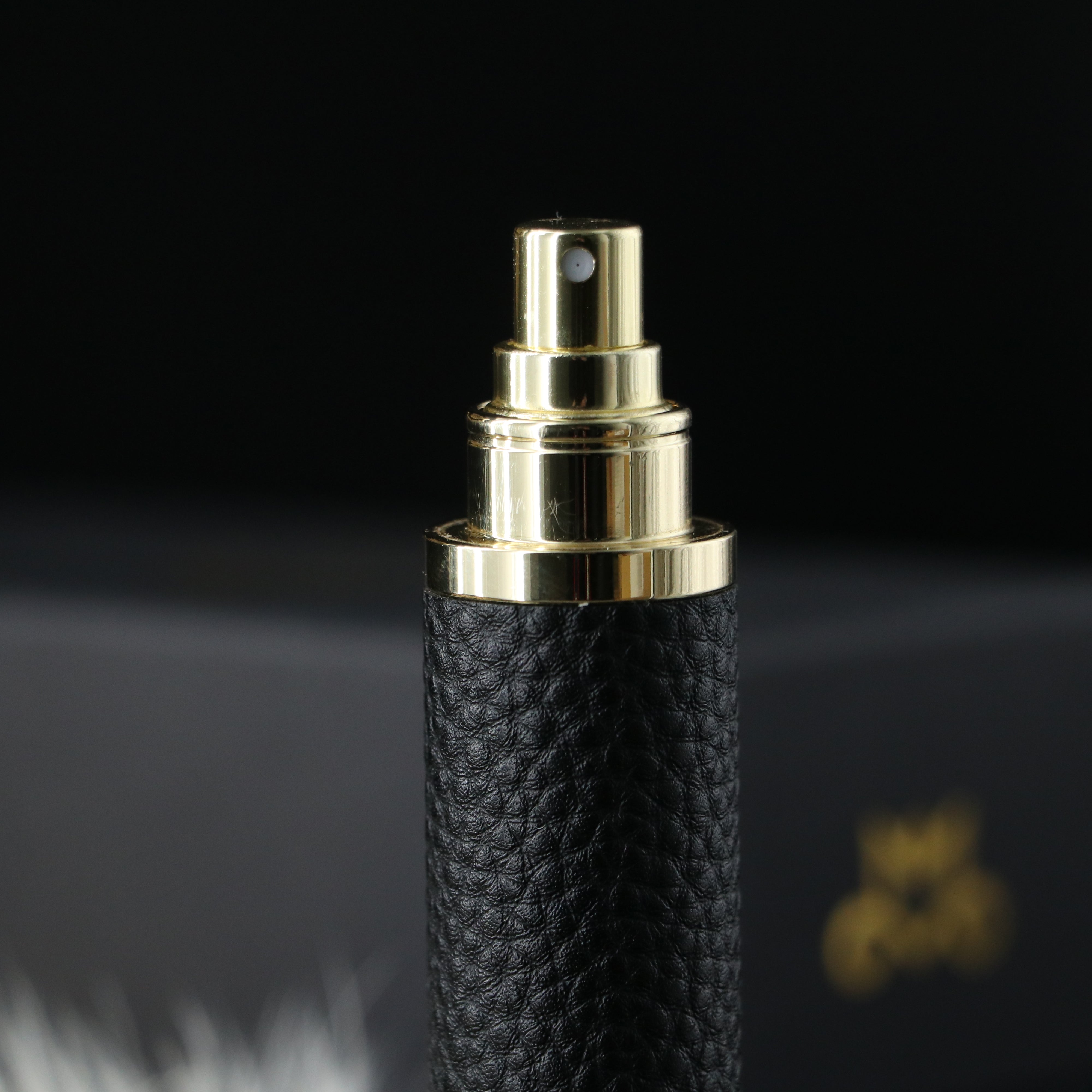 תרסיס מסורה צבע שחור